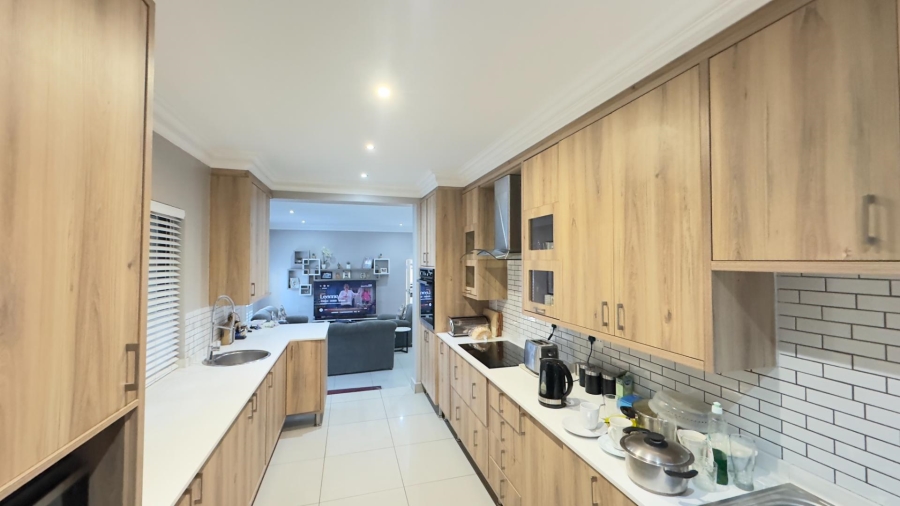 4 Bedroom Property for Sale in Wild Olive Estate Free State